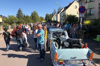Tausende feiern 800 Jahre Oberhohndorf -