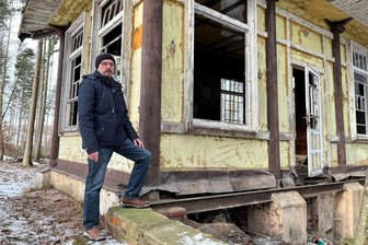 Tauziehen um Saupersdorfer Park in Kirchberg: Worüber Stadt und Ortsvorsteher streiten - Das Teehaus im Saupersdorfer Park ist nur noch eine Ruine. Zusammen mit dem Park, der als Gartendenkmal eingestuft ist, möchte Ortsvorsteher Frank Schmidt auch die baulichen Überbleibsel des in den 1920er-Jahren angelegten Parks bewahren.