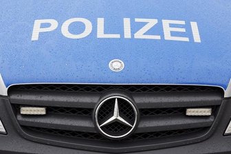 Taxifahrer in Mülsen verletzt und beraubt -