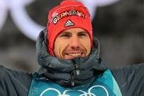 Team Deutschland im Gold-Rausch - Ludwig holt Rodel-Bronze - Strahlende Olympia-Sieger aus Deutschland: Skispringer Andreas Wellinger, Biathletin Laura Dahlmeier und Biathlet Arnd Pfeiffer