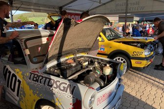 Im Räucherkerzenland Crottendorf startete am Freitag die Rallye Grünhain mit der technischen Abnahme. 