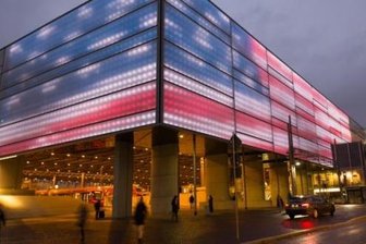 Tests für Lichtinstallationen am Hauptbahnhof -