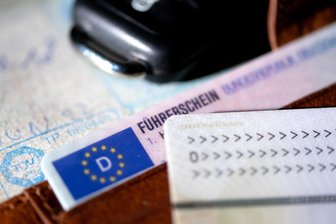 Teurer Führerschein: Sachsens Handwerker fordern jetzt staatlichen Zuschuss für Azubis - Ohne Führerschein geht für Auszubildende in Sachsen oft nichts.