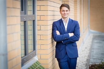 Thalheims Bürgermeister Nico Dittmann: „Erst um 24 Uhr ist der Tag für mich beendet“ - Nico Dittmann ist seit 2013 Bürgermeister von Thalheim.