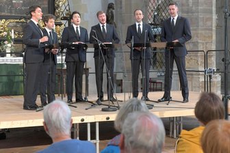 The King’s Singers und die Hofer Symphoniker präsentieren in Hof die schönsten Songs aus 100 Jahren Disney-Filmen -