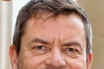 Theater blickt auf die nächste Spielzeit voraus - Dirk Löschner - Intendant am Theater Plauen-Zwickau