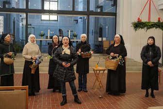 Theater Freiberg: Uraufführung mit Karaoke - Der Opernchor des MiT lädt zu einem außergewöhnlichen Konzert in die Petrikirche ein.