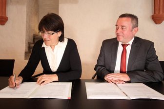 Theater Plauen-Zwickau gesichert: Zuschuss wird gekürzt - 