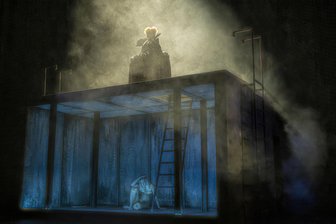 Theater-Premiere im Erzgebirge: Warum beim königlichen Familienduell auch Marcel Reich-Ranicki zu Wort kommt - Friedrich Schillers „Maria Stuart“ im Eduard-von-Winterstein-Theater ist düster und schwermütig. Zwischendurch gibt es aber auch Grund zum Lachen.