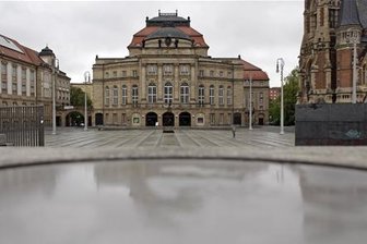 Theaterpreis für "Die Zärtlichkeit der Hunde" -
