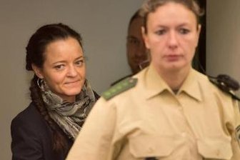 Theatertreffen zu NSU-Morden im November - Beate Zschäpe vor Gericht.