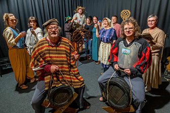 Theaterverein feiert Jubiläum und holt Erzgebirgsheld auf die Bühne - Theater Variabel: Seit 50 Jahren begeistert das Ensemble seine Gäste.