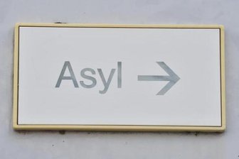 Thema Asyl: Stadt nimmt Fragen vor Versammlung an -