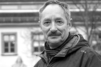 Thomas Hentschel verstorben: Seine Stimme verstummt in Rochlitz für immer - Thomas Hentschel baute nach dem Mauerfall den Religionsunterricht mit neu auf.