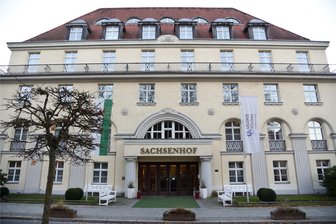Tiefrote Zahlen: Rehaklinik Sachsenhof in Bad Elster wird geschlossen - Das Fachklinikum Sachsenhof in Bad Elster wird Mitte kommenden Jahres geschlossen.
