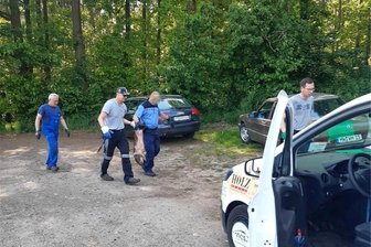 Tierheim: Warum der Verein Geringswalde kündigen musste - Im Mai 2022 musste eine Gruppe Minihängebauchschweine am oberen Teil der Waldstraße geborgen werden.