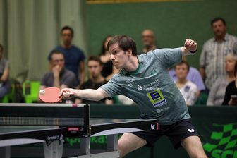Tischtennis, 2. Bundesliga: Hohenstein-Ernstthal liefert auch ohne Topspieler Hochspannung pur in Oldenburg - Andrey Milovanov – hier bei einem Heimspiel am Tisch – hat am Wochenende auswärts in Oldenburg geglänzt.