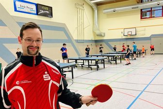 Tischtennis auf Rädern: Kein Problem im 1. TTV Schwarzenberg - Stephan Neubert ist Nachwuchstrainer im 1. TTV Schwarzenberg und hat wie seine Übungsleiterkollegen alle Hände voll zu tun.