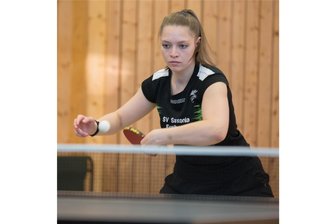 Tischtennis-Oberliga: Füchse zu „flink“ für Freibergerinnen - Muss mit ihrem Team weiter auf den ersten Sieg in der Oberliga warten: Alexandra Uhlig, die Spitzenspielerin des SV Saxonia Freiberg.