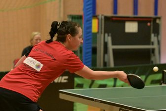 Tischtennis-Oberliga: Zwickauerinnen lassen gegen Schlusslicht nichts anbrennen - Die Tischtennis-Spielerinnen des ESV Lok Zwickau (im Bild Vanessa Göhler) feierten gegen Saxonia Freiberg einen klaren Heimsieg.