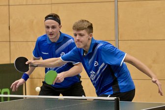 Tischtennis: Sachsenligateam des SV Muldental Wilkau-Haßlau startet mit ambitioniertem Ziel in die Saison - Leon Schubert (links) und Erik Balazs gewannen am Samstag ihre beiden Doppel zum Saisonauftakt.