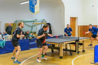Tischtennis steht am Karsamstag einmal mehr in Mühltroff im Mittelpunkt - Die Turnhalle in Mühltroff ist am Samstag einmal mehr Schauplatz des traditionellen Osterturnieres der Mühltroffer Tischtennisspieler.