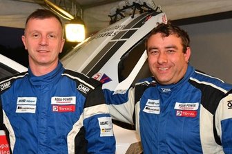 Titelkampf bietet sieben Läufe - Carsten Mohe und Alexander Hirsch lassen sich trotz zweier Ausfälle nicht unterkriegen, fiebern der nächsten Rallye entgegen.