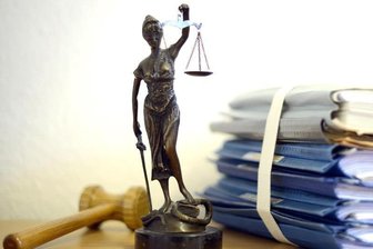 Tod in Asylbewerberunterkunft im Erzgebirge: 26-Jähriger muss hinter Gitter -