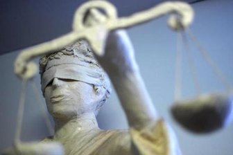 Tödliche Messerstecherei in Plauen: 20-Jähriger verurteilt - Im Prozess um einen Jugendlichen, der in Plauen auf der Straße erstochen wurde, hat das Landgericht am Donnerstag den Täter verurteilt.