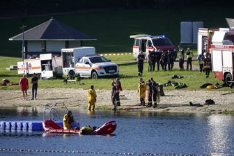 Tödlicher Badeunfall am Stausee Rabenstein: Großaufgebot an Einsatzkräften suchte zwei Stunden lang nach dem Opfer - Bei einem Badeunfall am Stausee Rabenstein ist am Donnerstagabend ein Mann ertrunken.