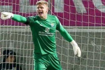 Torhüter Jakubov bleibt dem CFC erhalten -
