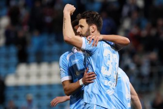 Torjäger Bozic zu seiner Zukunft beim Chemnitzer FC: „Ich mach mein‘ Ding, dann schaun wir mal“ - Er hat es wieder getan. CFC-Torjäger Dejan Bozic jubelt über einen seiner vier Treffer gegen Babelsberg.