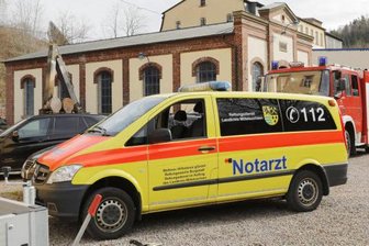 Tote in Penig: Identifizierung steht aus - Am Mittwoch wurde im Zulaufbecken des Peniger Wasserkaftwerks an der Zwickauer Mulde eine Frauenleiche gefunden.