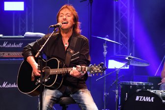 Tournee: Popsänger Chris Norman kommt mit neuem Album 2026 nach Zwickau - Der britische Rock- und Popsänger Chris Norman kommt 2026 nach Zwickau.