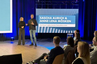 Anne Lena Mösken und Sascha Aurich haben am Montagmorgen über die Herausforderungen eines Medienunternehmens durch die Digitalisierung gesprochen.