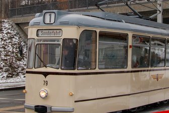 Traditionsverein der Plauener Straßenbahn lädt zur Mitfahrt im historischen Zug ein - Wie einst: Mit dem Gotha-Zug kann wieder durch Plauen gefahren werden.