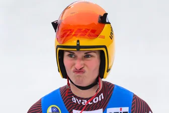 Tränen statt Jubel: Ein gebrauchter Tag für Rodelkönigin Julia Taubitz - Das Gesicht von Julia Taubitz sagt alles: Beim Weltcuprennen in Altenberg leistet sich die 28-Jährige in beiden Läufen einen groben Patzer. Sie selbst nannte ihre Leistung „Bullshit.“