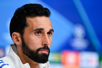Trainer nach Eklat bei Real: "Nicht auf den Scheiterhaufen" - Real-Trainer Álvaro Arbeloa will den Kabinenstreit hinter sich lassen. (Archivbild)