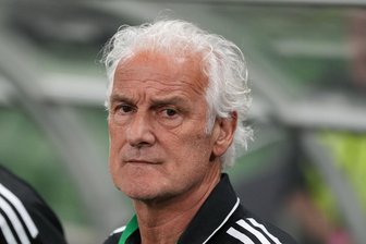 Trainer Rutten tritt bei deutschem WM-Gegner Curaçao zurück - Fred Rutten war nur zweieinhalb Monate Nationalcoach Curaçaos. (Archivbild)