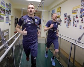 Trainingsauftakt beim CFC mit Neuzugang - Daniel Frahn und Dennis Grote auf dem Laufband.
