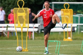 Trainingsauftakt beim FSV Zwickau: Wird Sušac neuer Abwehrchef? - Adam Sušac hat seinen Medizincheck bestanden. Der 32-jährige Kroate soll in der kommenden Saison die Abwehr des FSV Zwickau stärken.