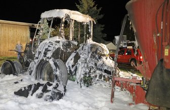 Traktor ausgebrannt -