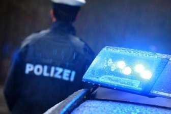 Transporter kollidiert mit betrunkenem Rollstuhlfahrer -