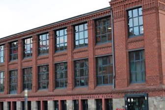 Trau dich - demnächst im Wasserbau - Der Wasserbau beherbergt den Stadtsaal, die Bibliothek sowie Vereinsräume. Die erste Etage wird zum Bürgerservicezentrum umgebaut. 