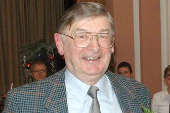 Trauer um bekannten Kirchenmusikdirektor im Erzgebirge: Rolf Rademann ist gestorben - Rolf Rademann, ehemaliger Kirchenmusikdirektor und Ehrenbürger von Schwarzenberg, ist verstorben.