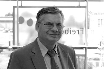 Trauer um den „Vater“ des Halbleiterstandorts Freiberg - Tilo Flade, langjähriger Geschäftsführer von FCM, ist am 26. Juni verstorben.