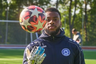 "Traum wird wahr": Koblenzer Torwart fährt mit Haiti zur WM - Josué Duverger vom FC Cosmos Koblenz ist in den WM-Kader Haitis berufen worden. 