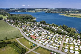 Trend Elektroboote: Wann kommt Ladeinfrastruktur an der Talsperre Pöhl? - Nicht an jedem Wasserwanderplatz an der Pöhl liegt auch Strom an. Am Campingplatz Gunzenberg wäre die nötige Infrastruktur für Ladesäulen am Steg vorhanden.