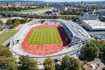 Trendiges und Traditionelles: Was bei den Finals 2025 in Dresden passiert - Das Heinz-Steyer-Stadion im Sportpark Ostra nahe der Altstadt an der Elbe ist praktisch das Herzstück der Finals 2025 in Dresden. Hier ermitteln die Leichtathleten ihre Deutschen Meister.