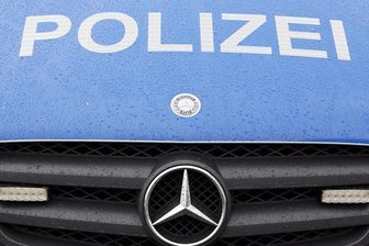 Trickbetrüger scheitern mit Kleidermasche -